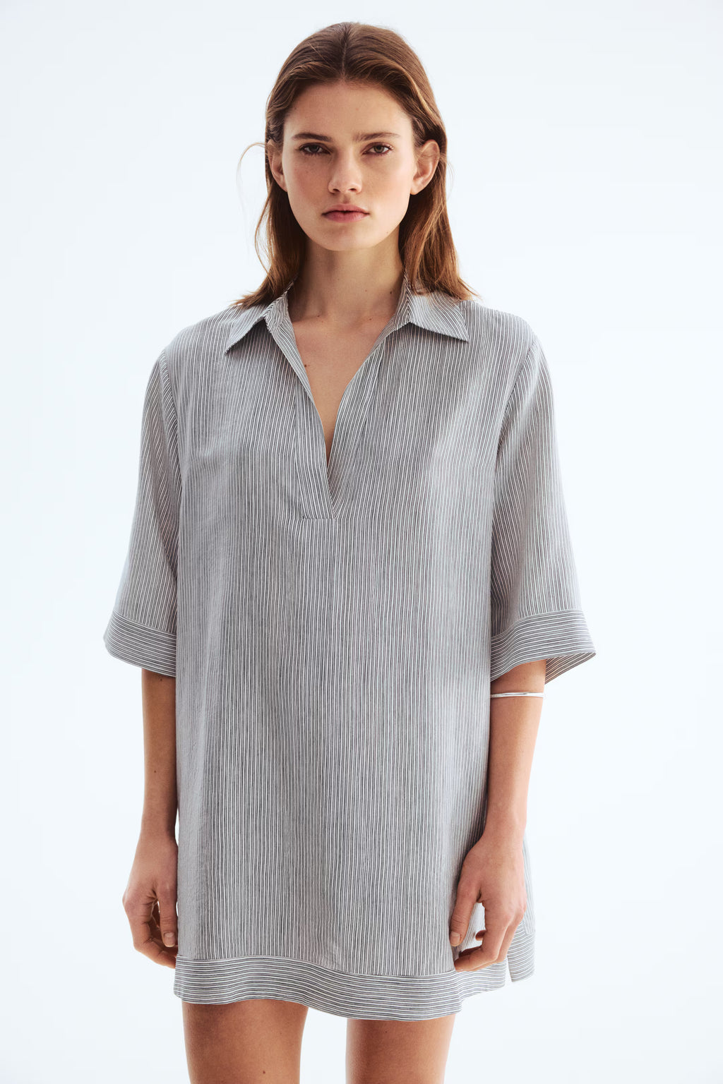 Loose-fit tunic dress